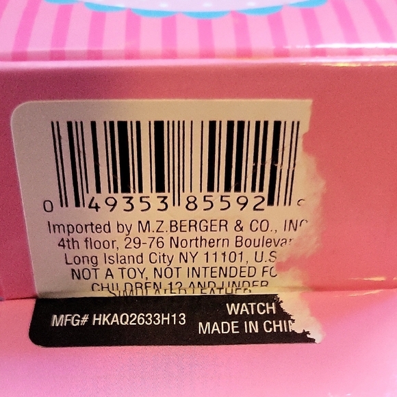 Hello Kitty Pink Leopard Pattern Watch - Picture 5 of 8